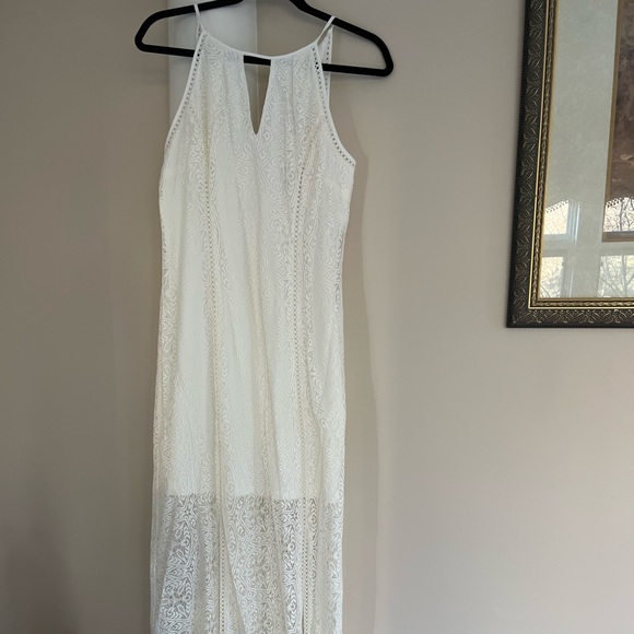 WHBM Sleeveless White Lace Maxi Dress - Picture 4 of 5